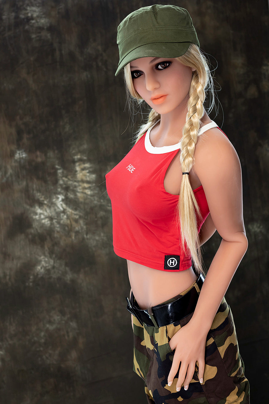 Beautiful doll with tall stature, large breasts, and buttocks, slim face and slim body simulation doll
