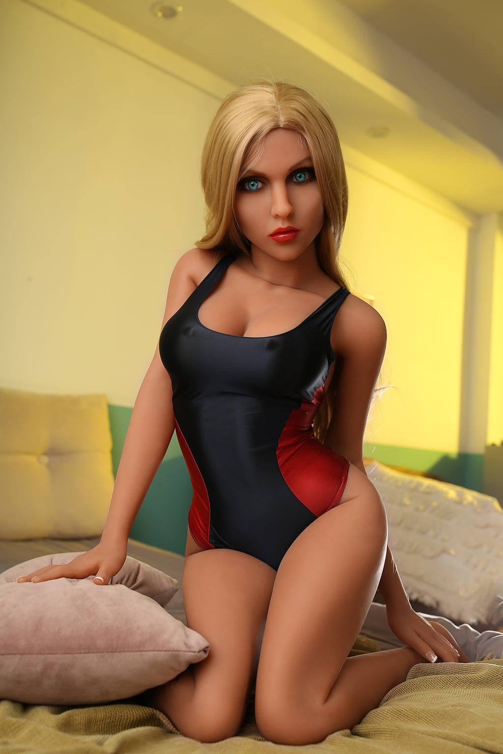 Beautiful woman with plump breasts and buttocks, thin face, lifelike doll